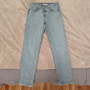 Levi's wedgie icon - light wash